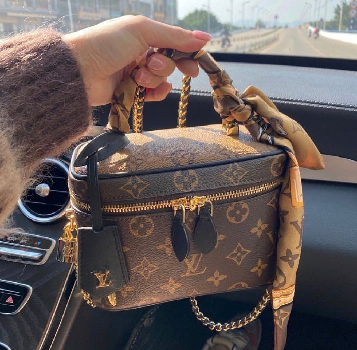 Vanity Louis Vuitton