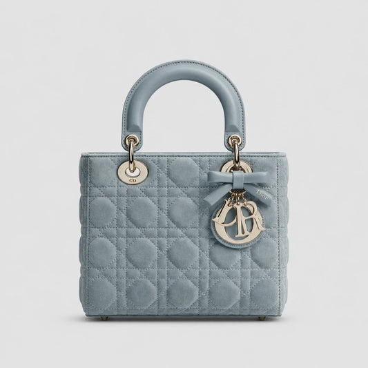 Lady Dior Cannage Veloursleder Himmelblau — Hauptansicht Vorderseite | Luren Authentisch